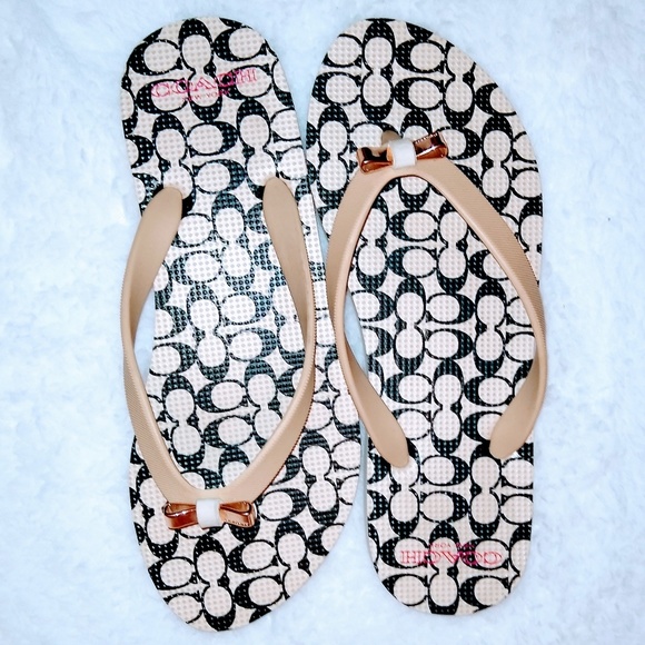 Coach Shoes - Coach AMEL Flip Flop Sandals Vanilla Size 5/6